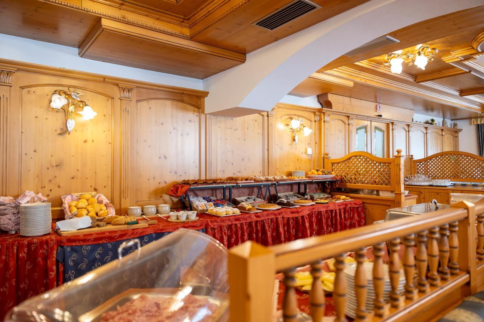 Sport Hotel Cristal ファルカーデ エクステリア 写真